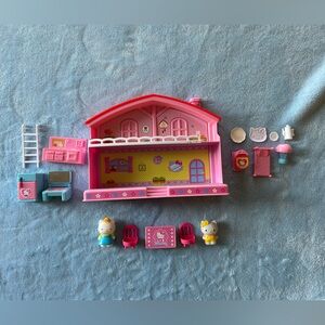 Hello Kitty Sanrio  2-Story Mini House Toy with Furniture Dolls Accessories
